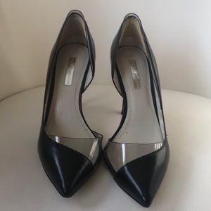 BCBG generation leather pump
